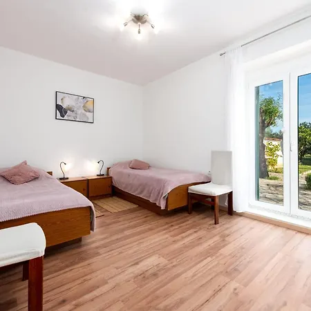 Zdravko Zadarvillas Prkos