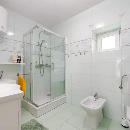 Zdravko Zadarvillas Βίλα