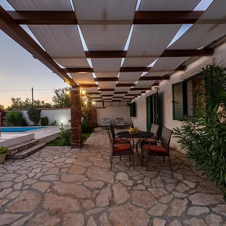 Zdravko Zadarvillas