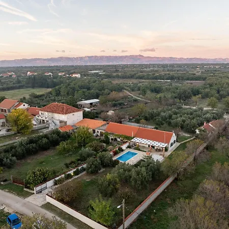 Zdravko Zadarvillas Βίλα Prkos